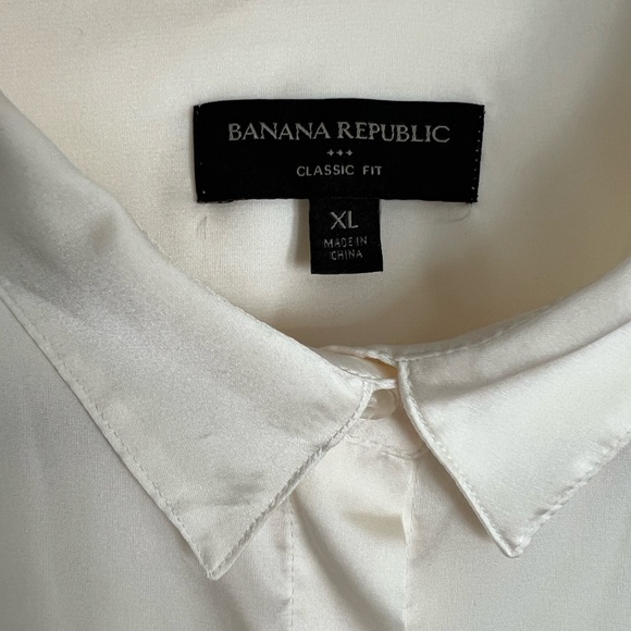 Women’s Satin Button down Shirt - BR Factory - Ivory size XL - Picture 2 of 3